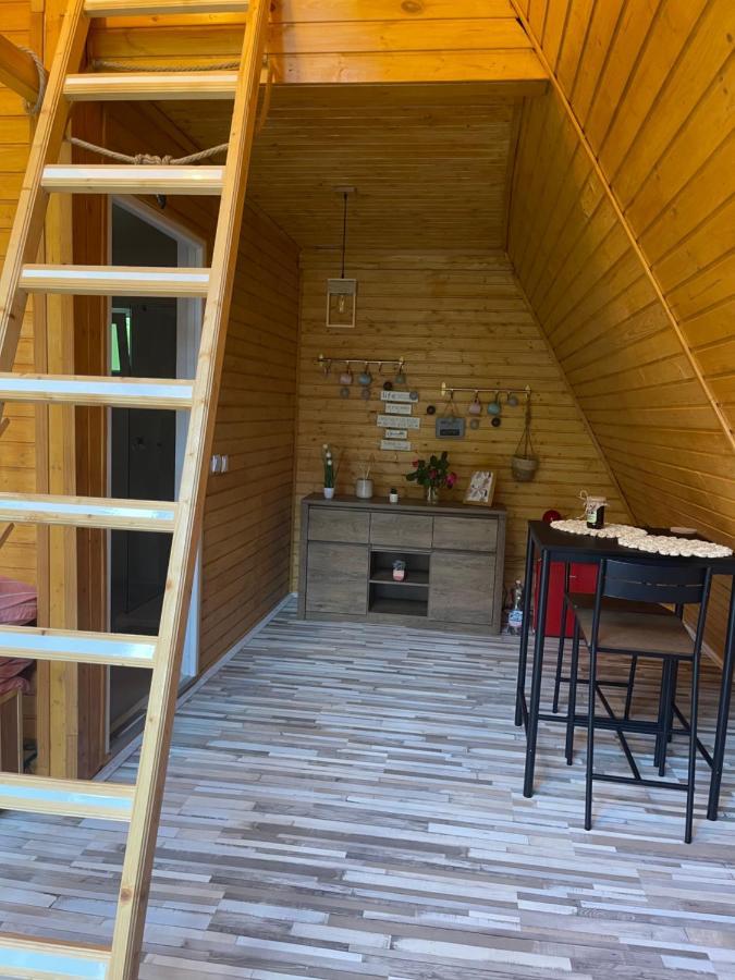 Cabane A-Frame Svinita Exterior foto